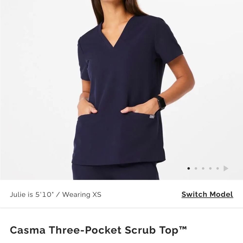 SOLD Figs Casma Three-Pocket Scrub Top